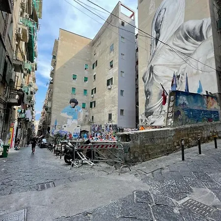 Casa D10S Napoli Centro Quartieri Spagnoli Exterior photo